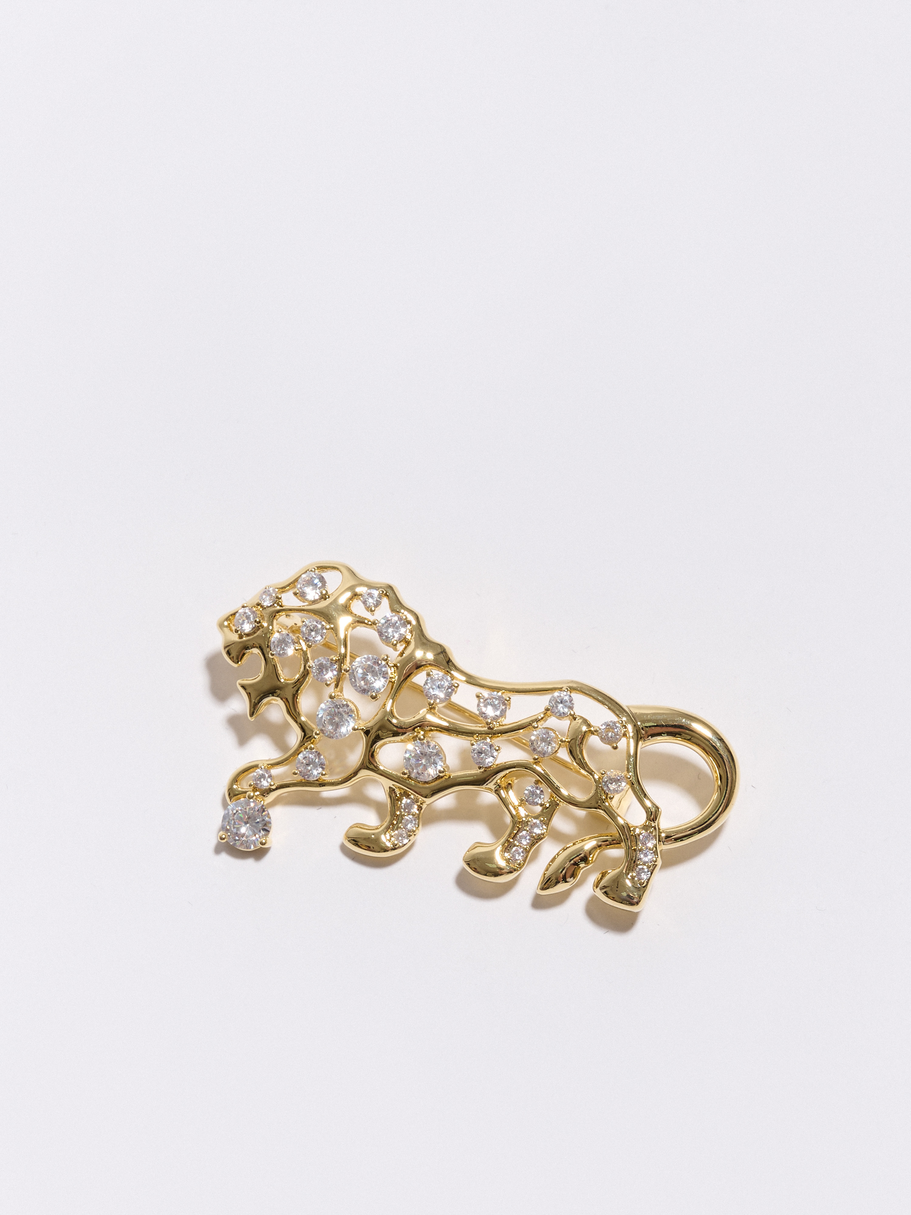 Э422822/24-02 Брошь Золотой лев Ярославна