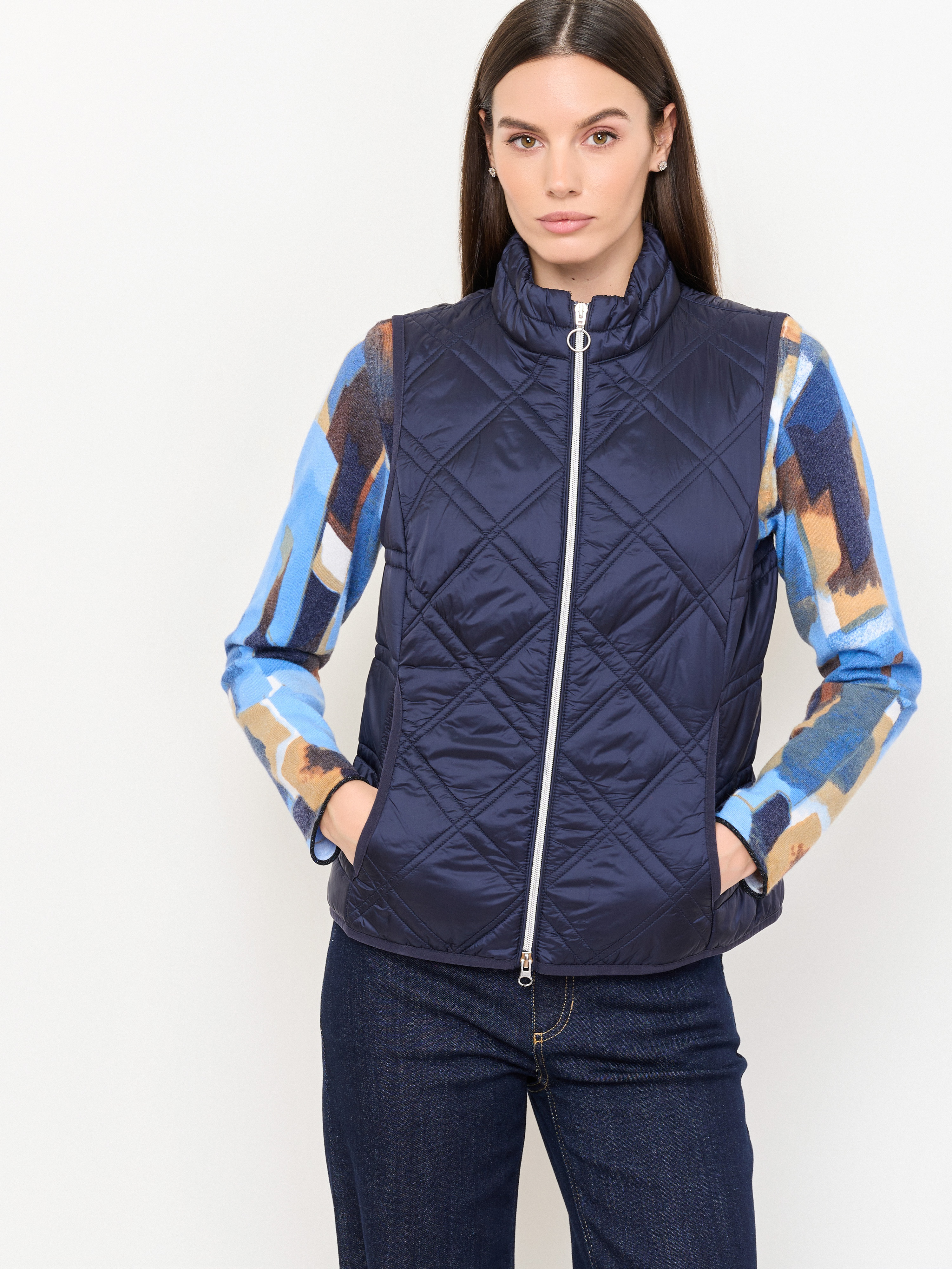 Э7220/1040/м/24-02 Жилет утепленный Betty Barclay