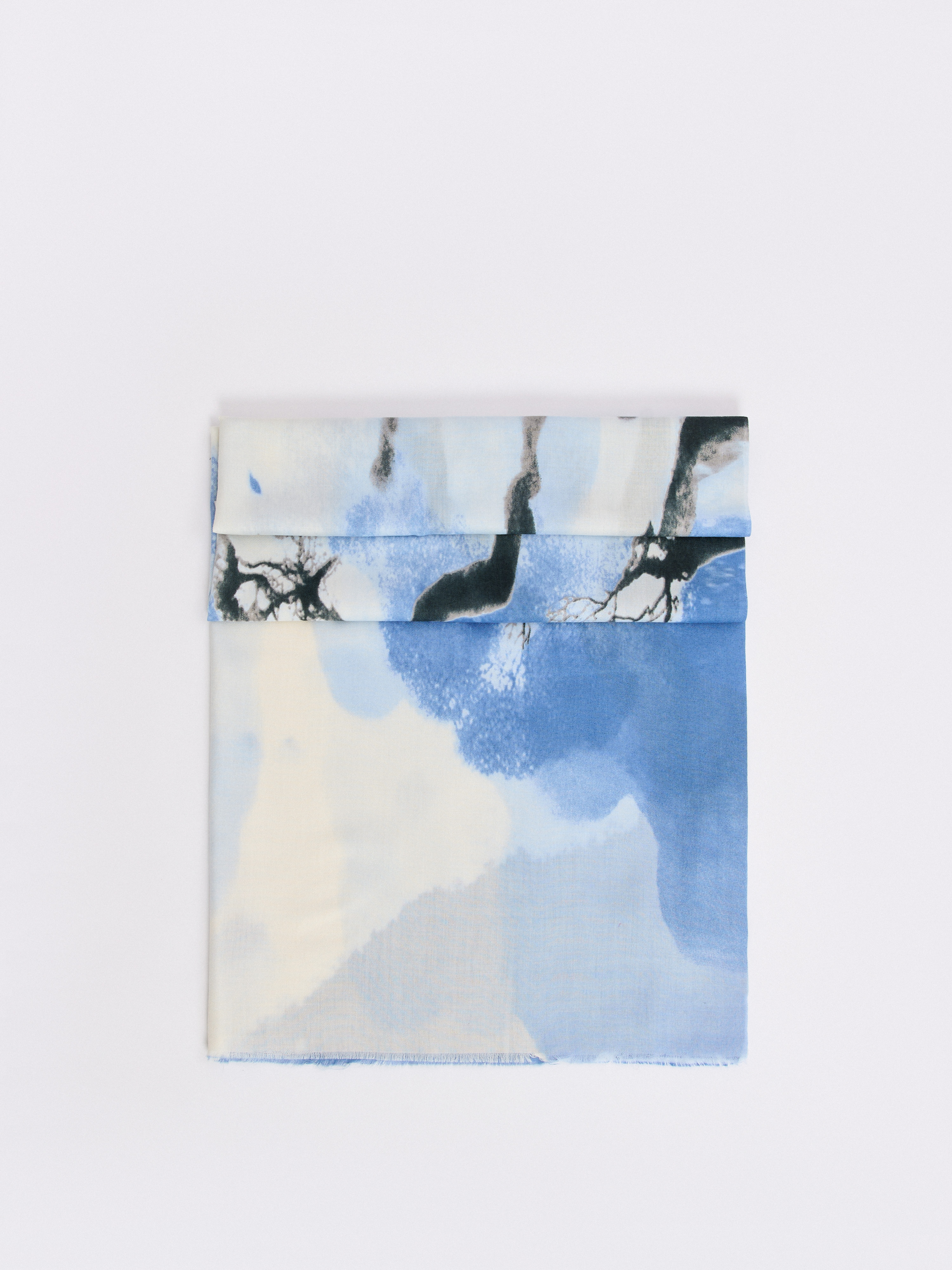 ЭLG33-603-12/м/25-02 Палантин Labbra