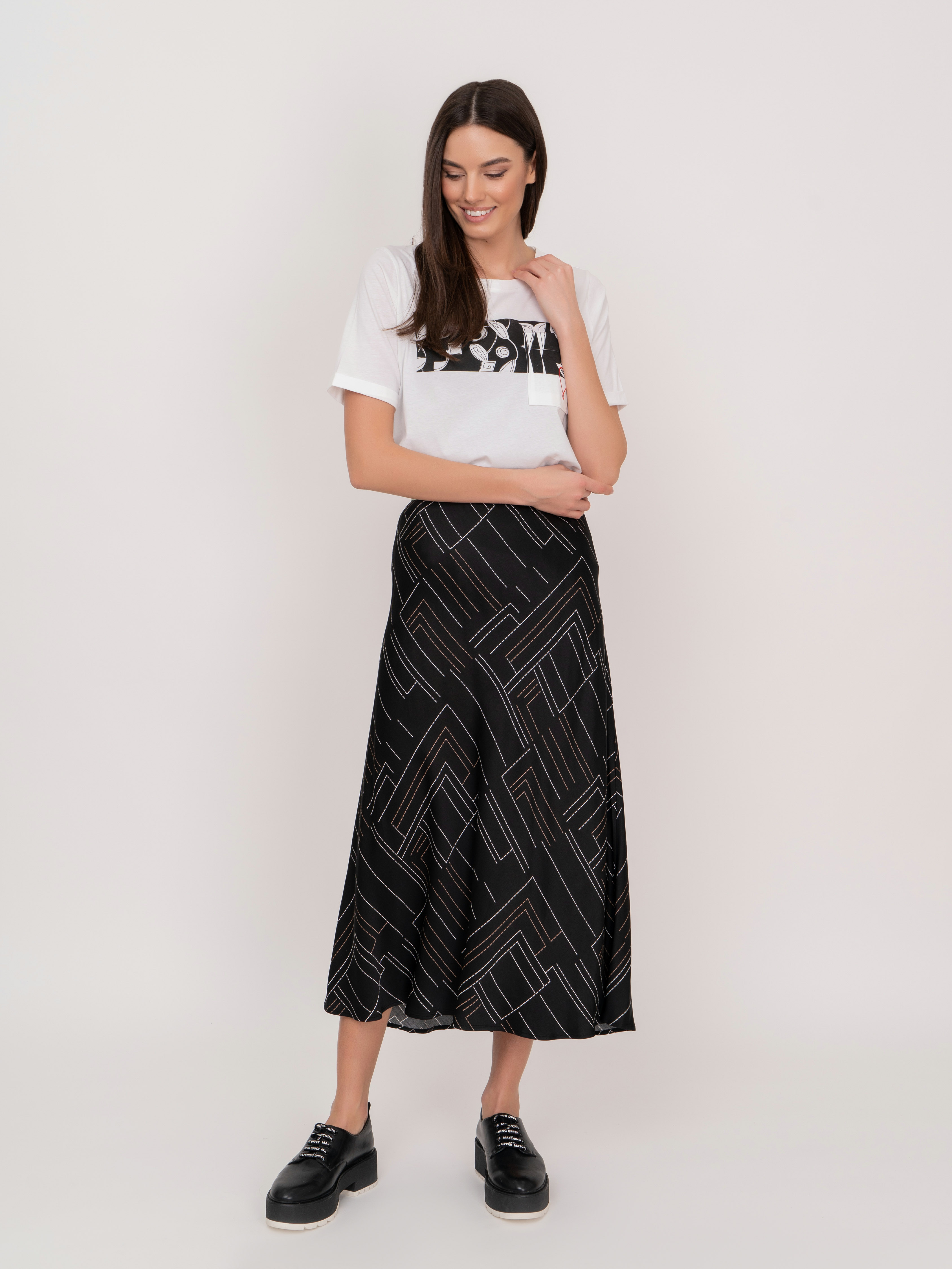 Э110002-11000/22-01 Юбка Taifun