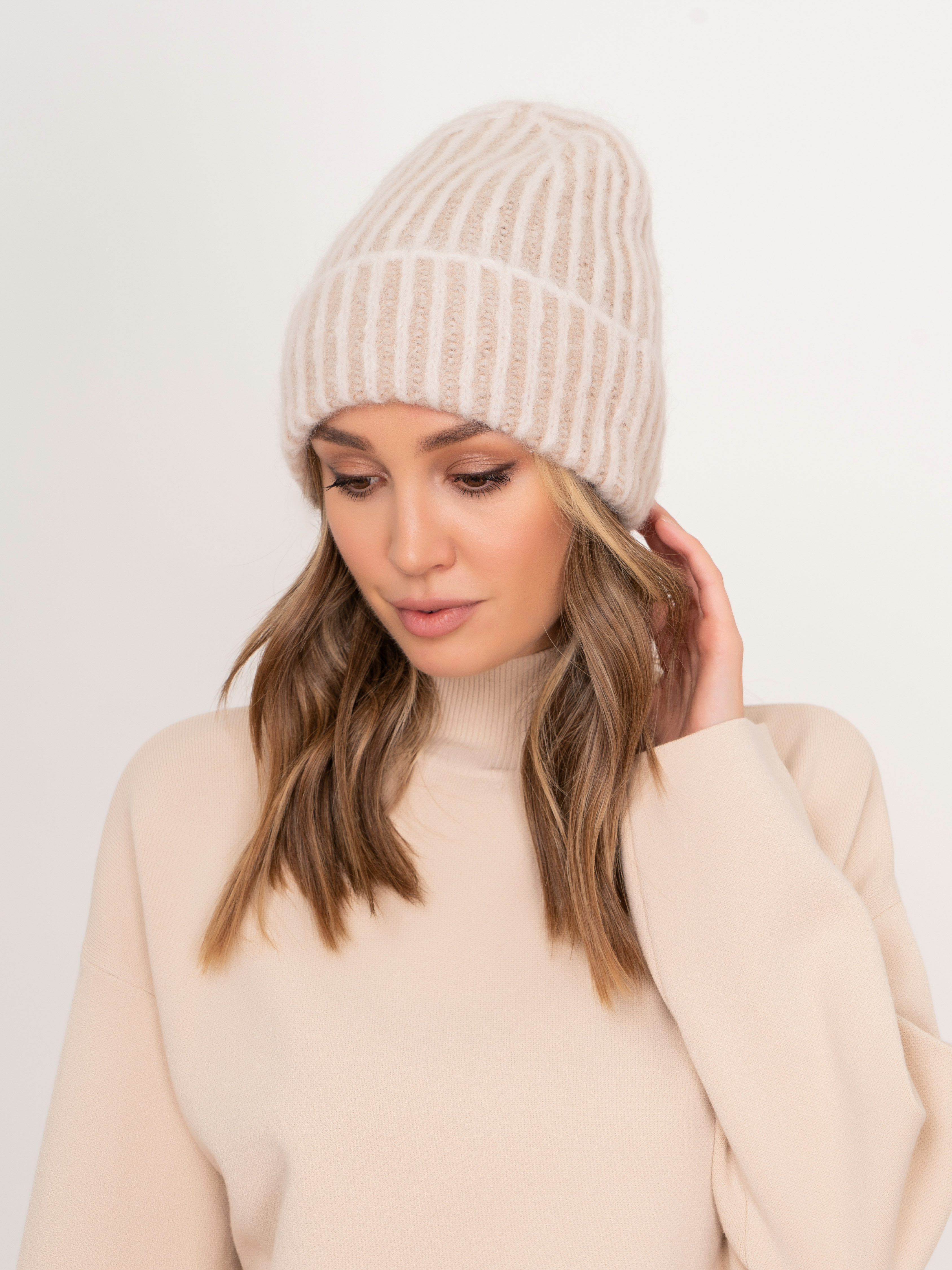 Э848924/5293/21-02 Шапка Luisa Cerano