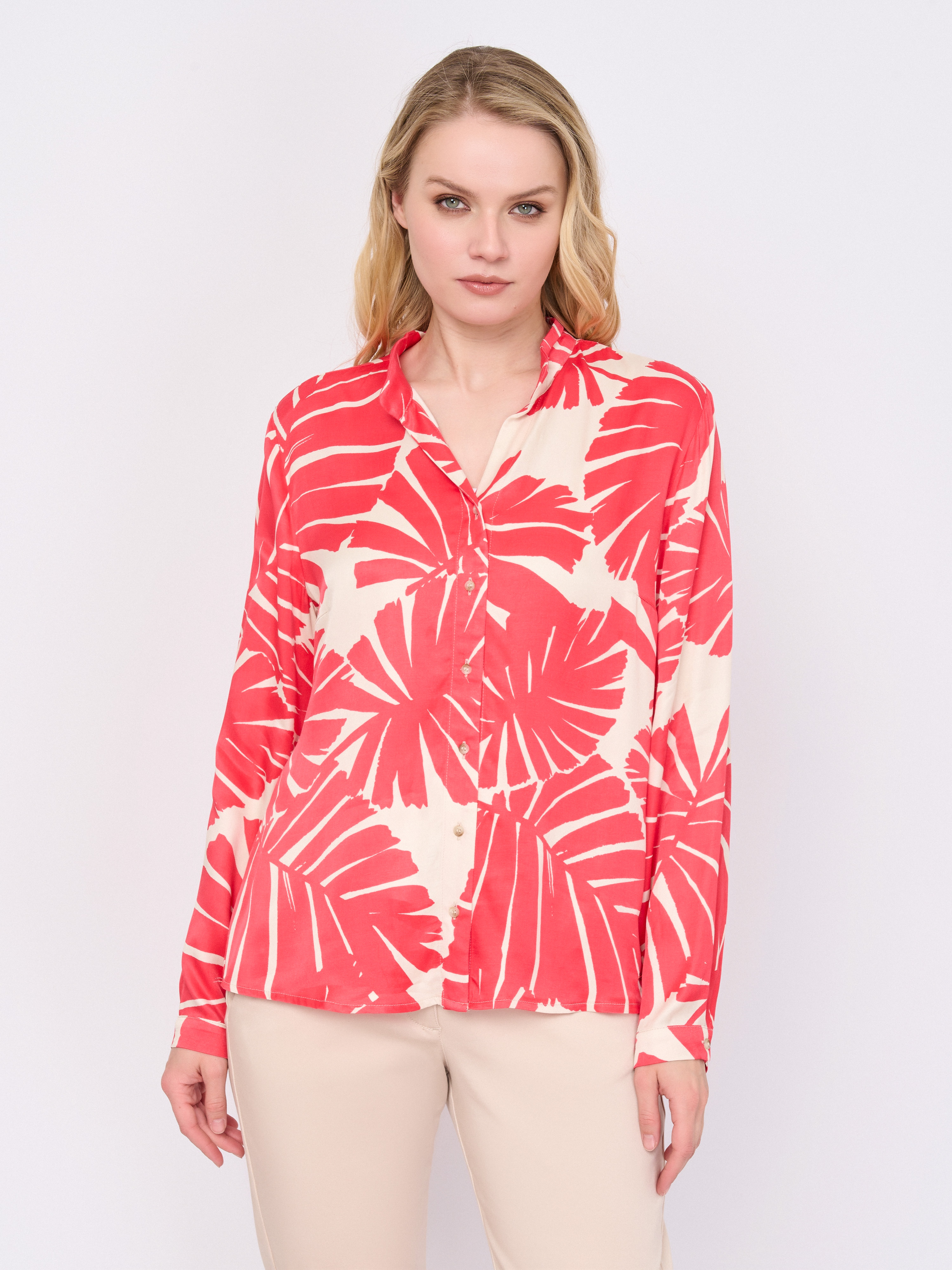 Э8872/3299/м/25-01 Блуза Betty&Co