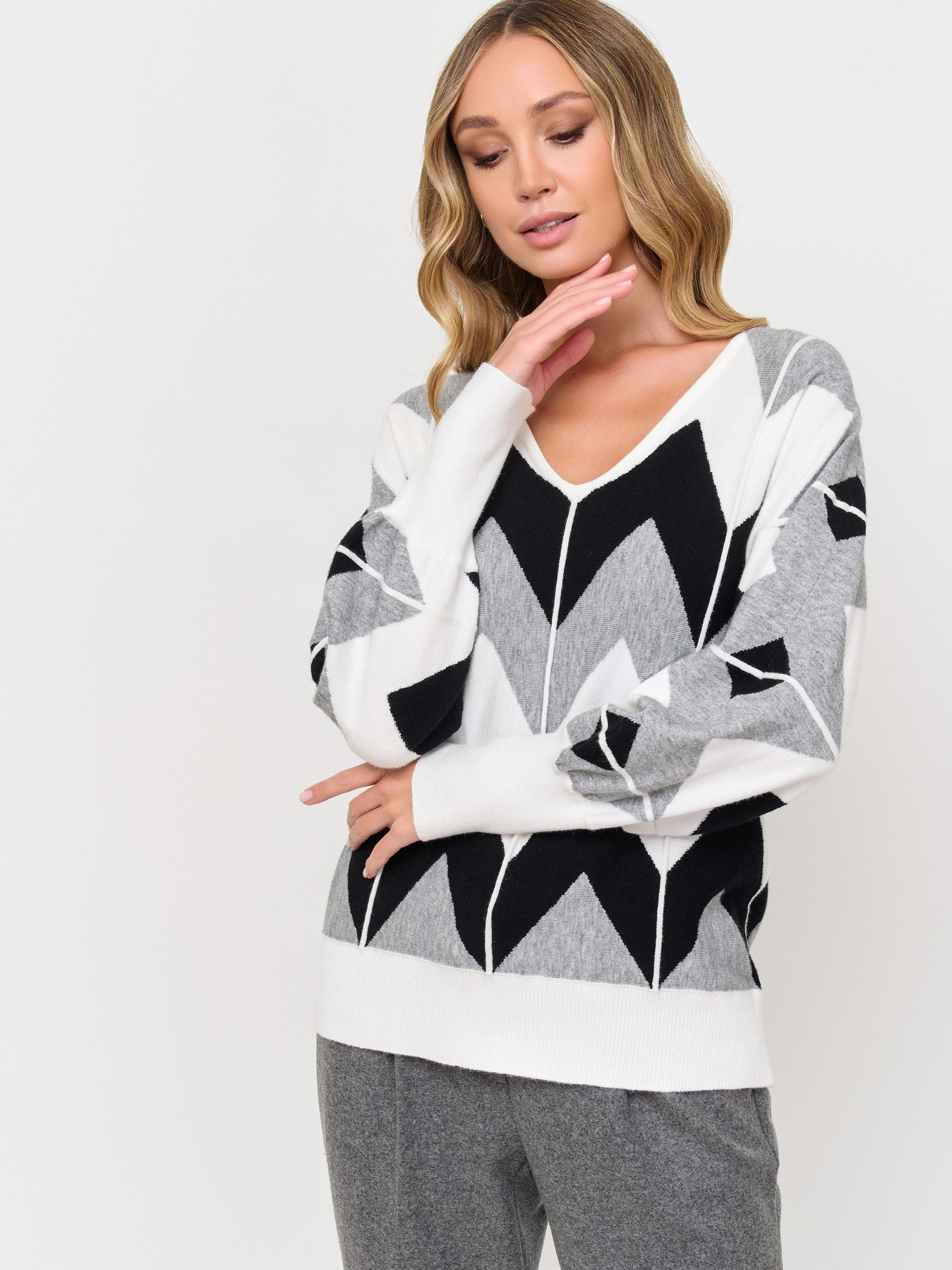 ЭAW438/м/24-02 Пуловер LEO & UGO