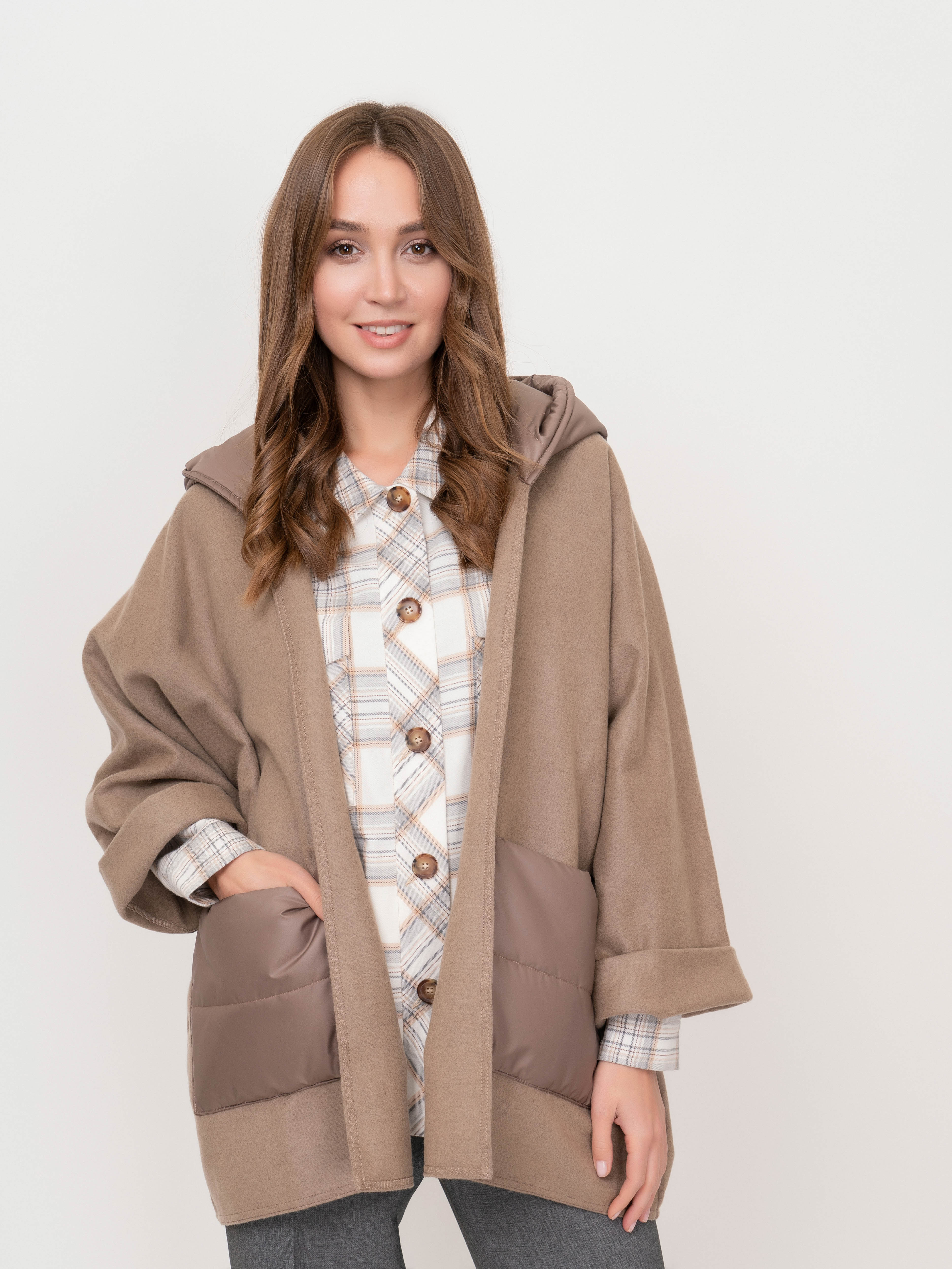 Э709110/9550/20-02 Пончо Riani